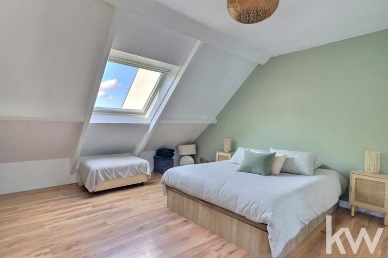 Maison - 162 m² - 7 pièces