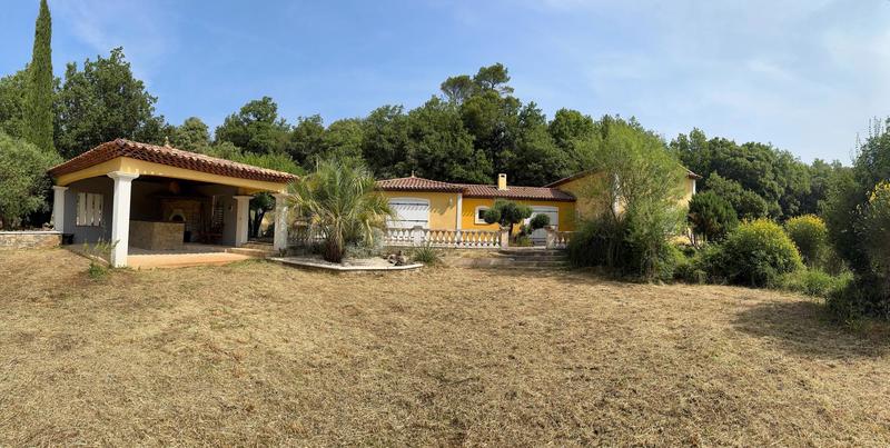 Maison - 223 m² - 6 pièces