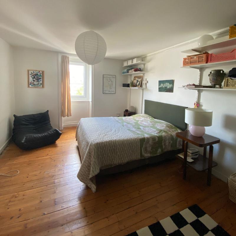 Appartement - 135 m² - 6 pièces