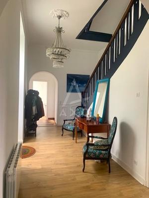 Maison de domaine - 250 m² - 8 pièces