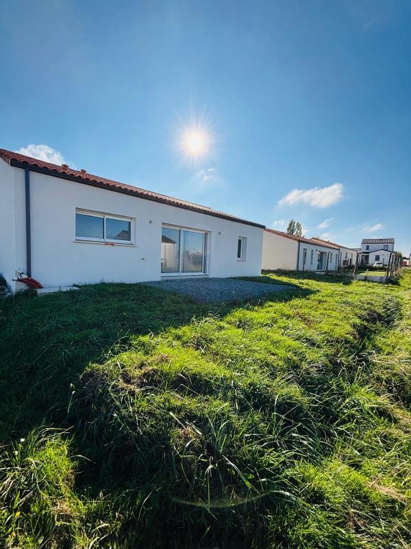 Maison - 92 m² - 5 pièces