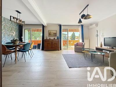 Appartement - 82 m² - 4 pièces