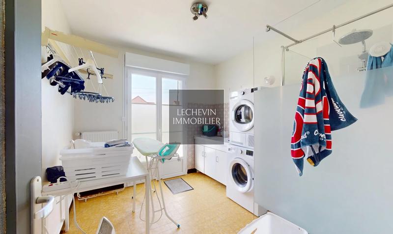 Maison - 189 m² - 7 pièces