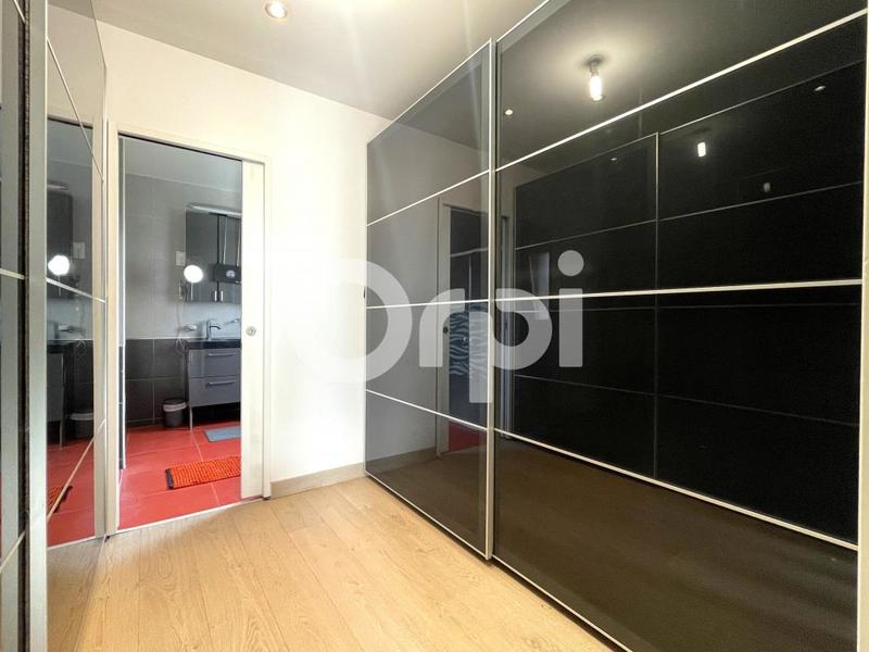 Maison - 265 m² - 7 pièces