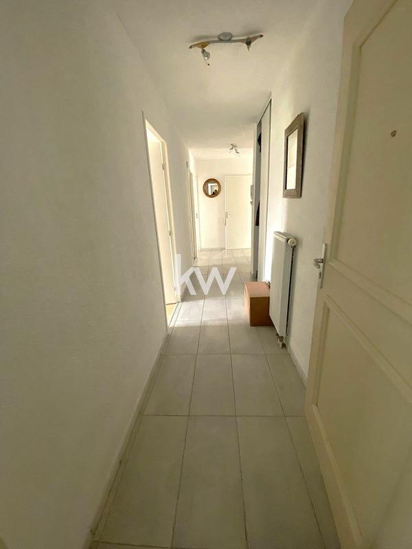 Appartement - 75 m² - 4 pièces