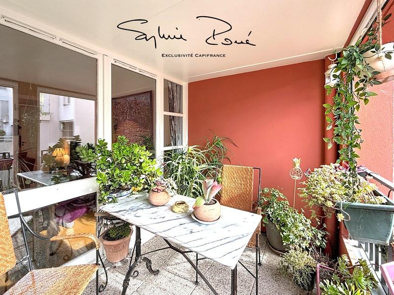 Appartement - 102 m² - 5 pièces