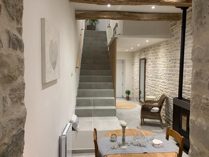 Maison en pierre - 110 m² - 6 pièces