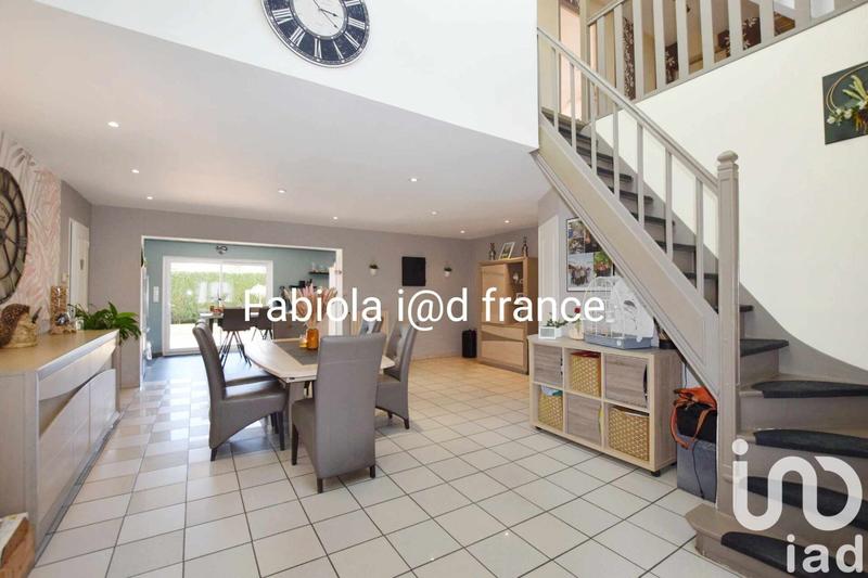 Maison - 192 m² - 11 pièces