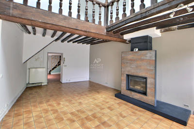 Maison - 180 m² - 6 pièces