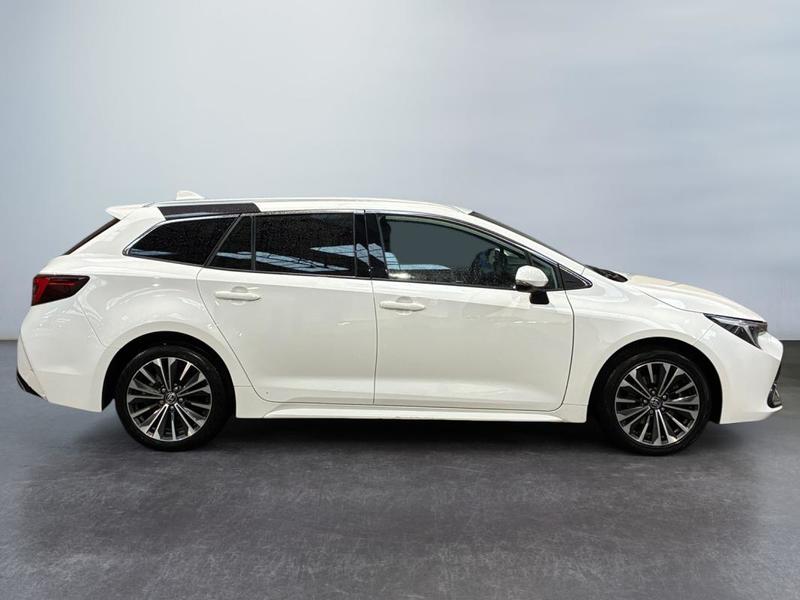 Toyota corolla touring sports Hybride 196ch Design