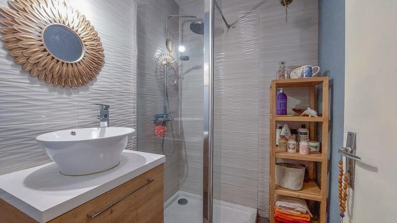 Maison traditionnelle - 125 m² - 6 pièces