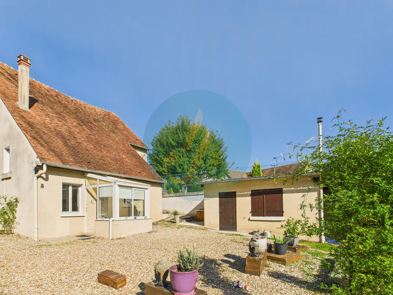 Maison - 115 m² - 6 pièces