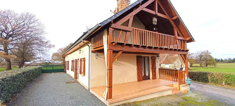 Maison - 105 m² - 4 pièces