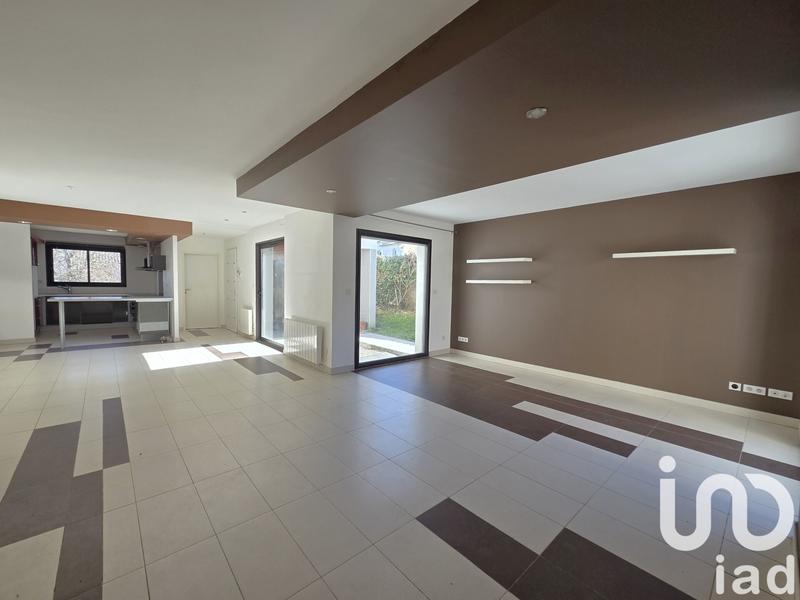 Maison - 169 m² - 5 pièces