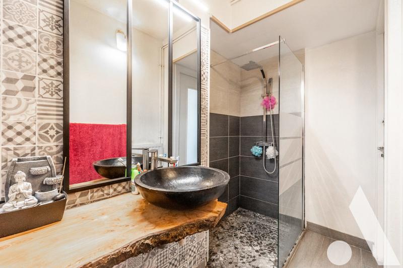 Appartement - 69 m² - 3 pièces