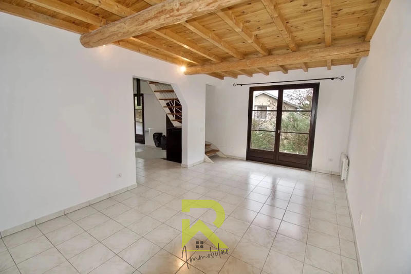 Maison de village - 96 m² - 3 pièces