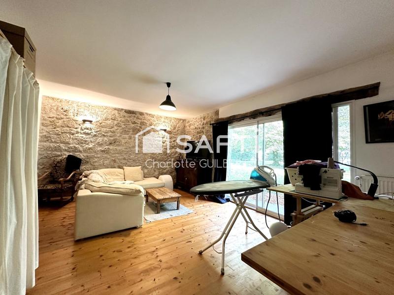 Maison - 282 m² - 7 pièces