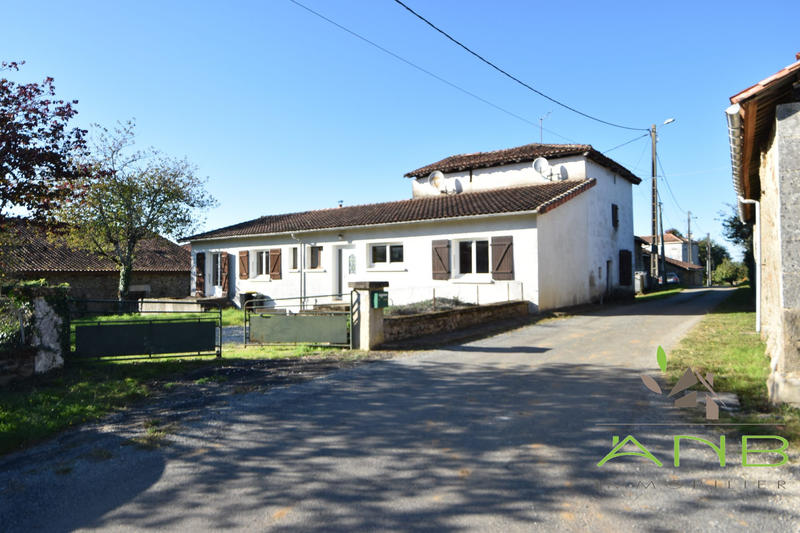 Maison - 91 m² - 7 pièces