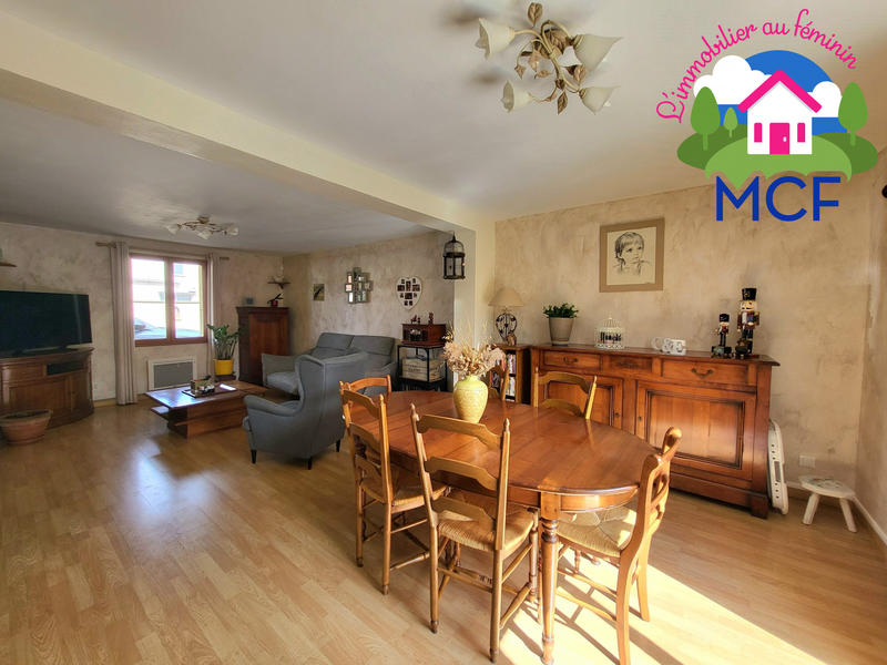 Maison - 90 m² - 4 pièces