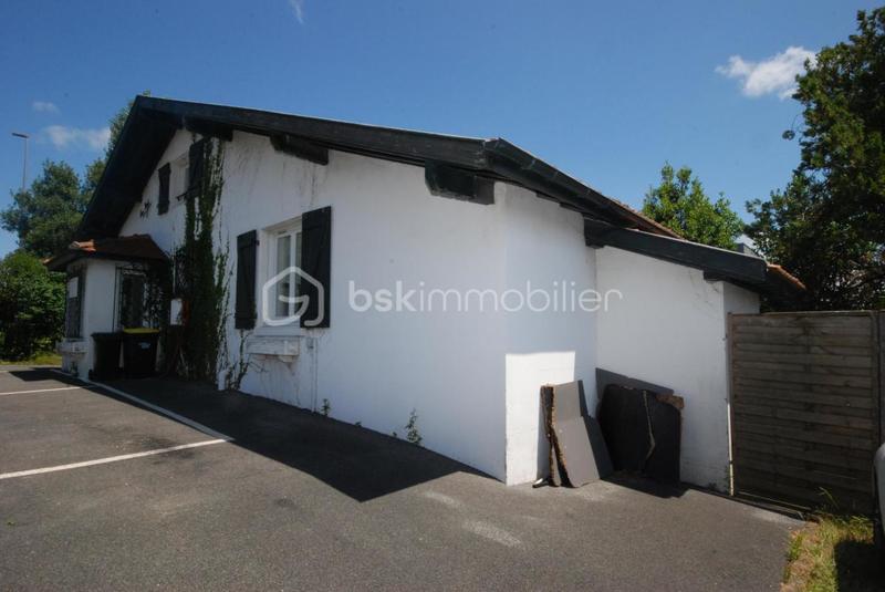 Maison ancienne - 103 m² - 6 pièces