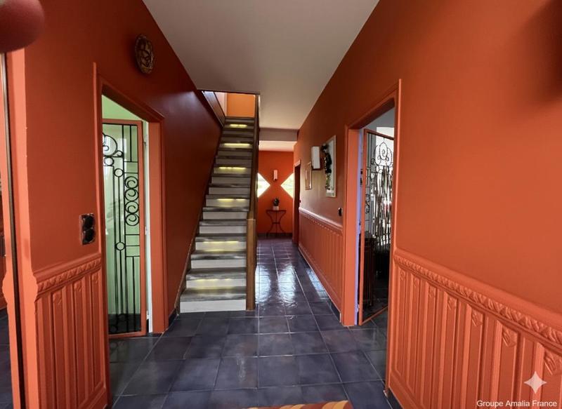 Maison - 166 m² - 7 pièces