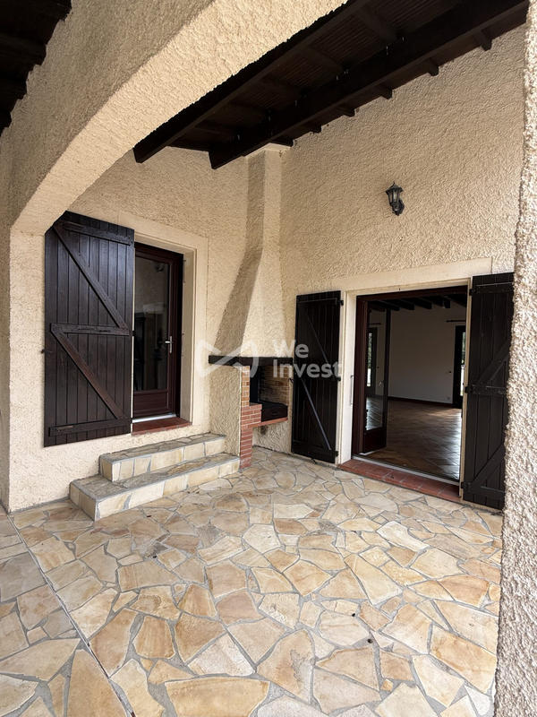 Maison traditionnelle - 140 m² - 5 pièces