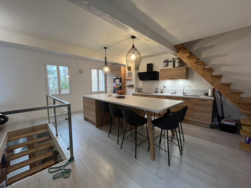 Maison - 102 m² - 4 pièces