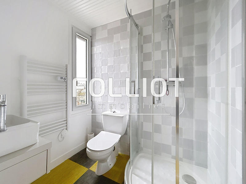 Appartement - 70 m² - 3 pièces