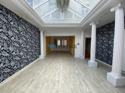 Maison - 164 m² - 6 pièces