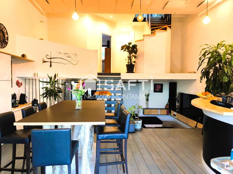 Loft - 125 m² - 4 pièces