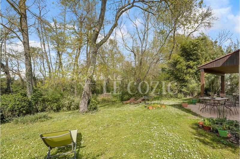 Maison - 174 m² - 7 pièces