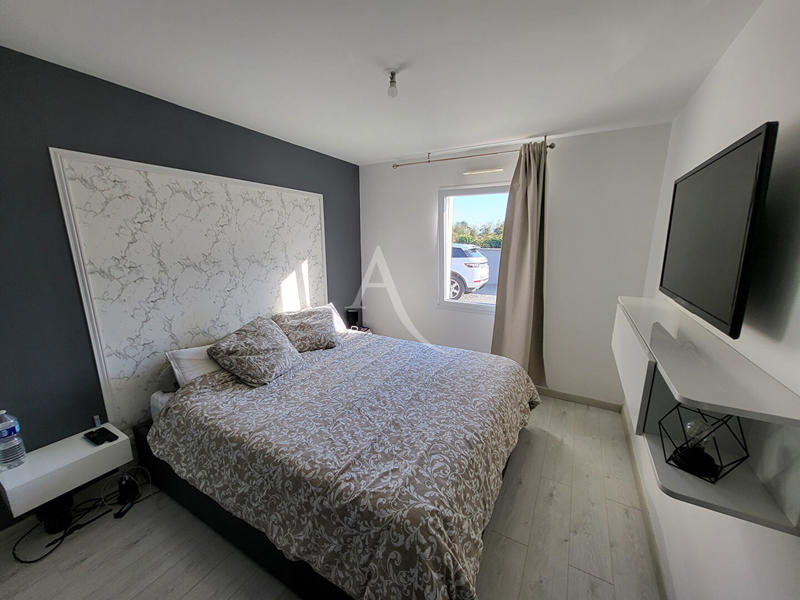 Maison - 95 m² - 5 pièces