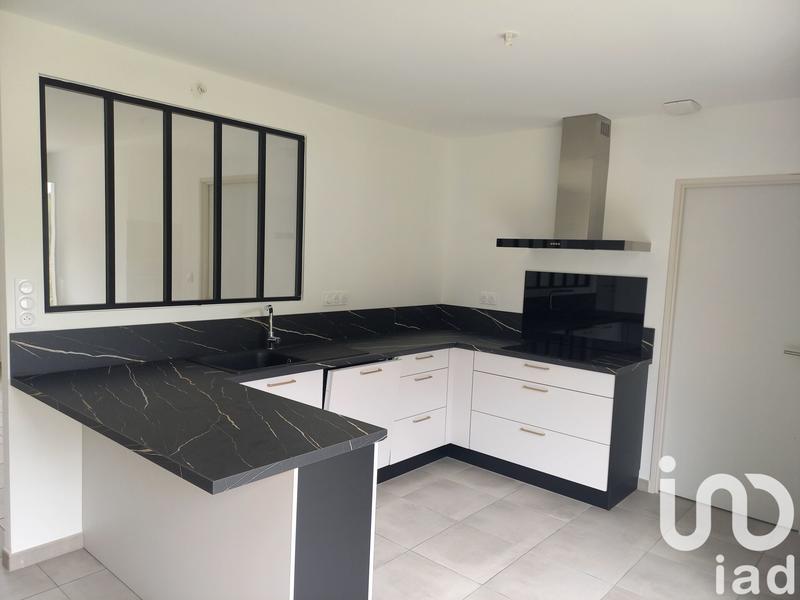 Maison - 102 m² - 4 pièces