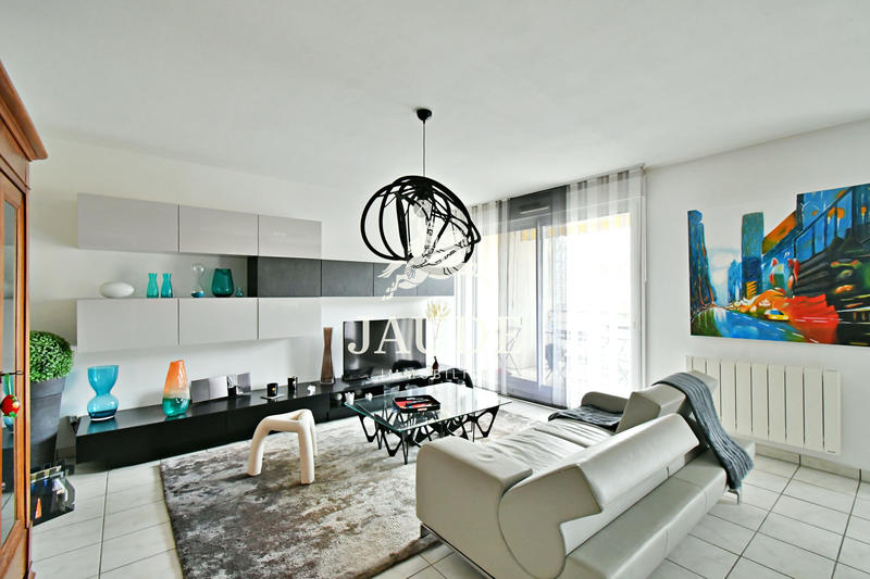 Appartement - 91 m² - 3 pièces