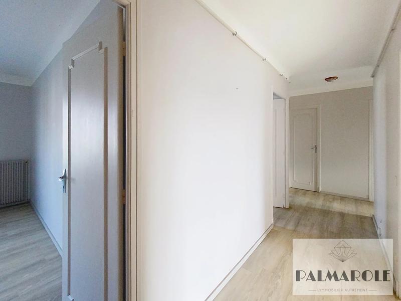 Appartement - 85 m² - 4 pièces