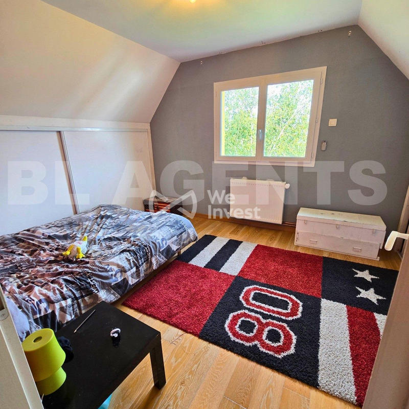 Maison - 200 m² - 8 pièces