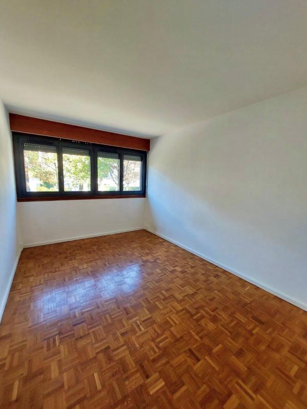 Appartement - 96 m² - 4 pièces