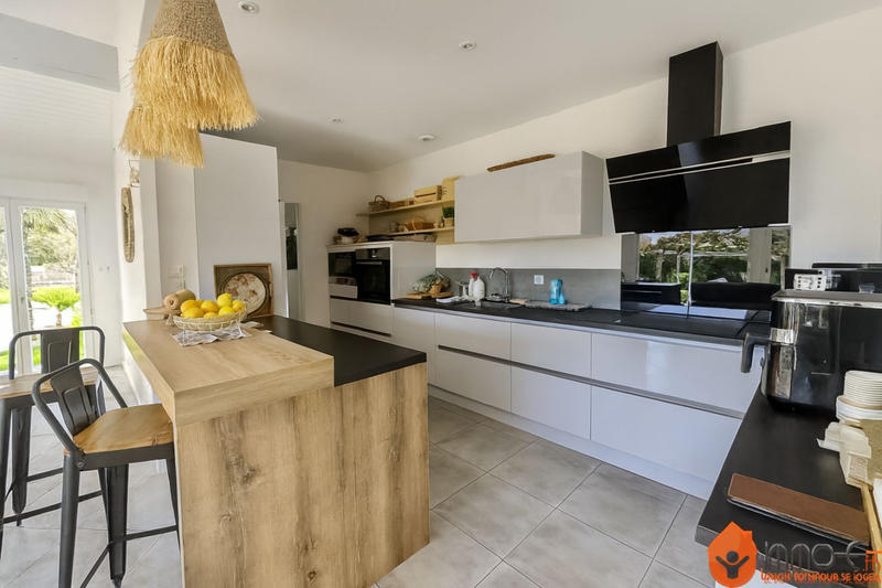 Maison - 150 m² - 5 pièces