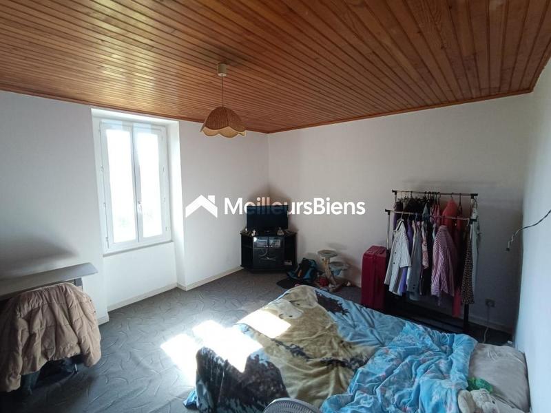 Maison en pierre - 111 m² - 4 pièces