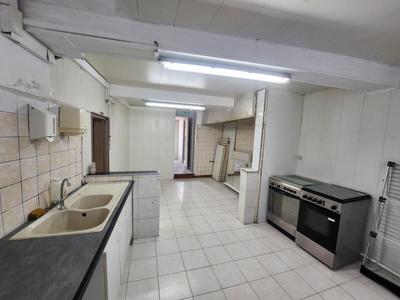 Immeuble - 92 m² - 7 pièces