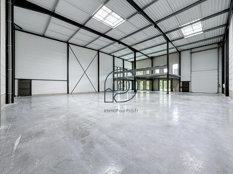 Entrepôt - 343 m²