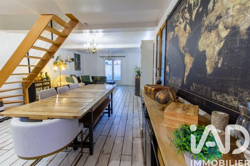 Maison - 97 m² - 5 pièces