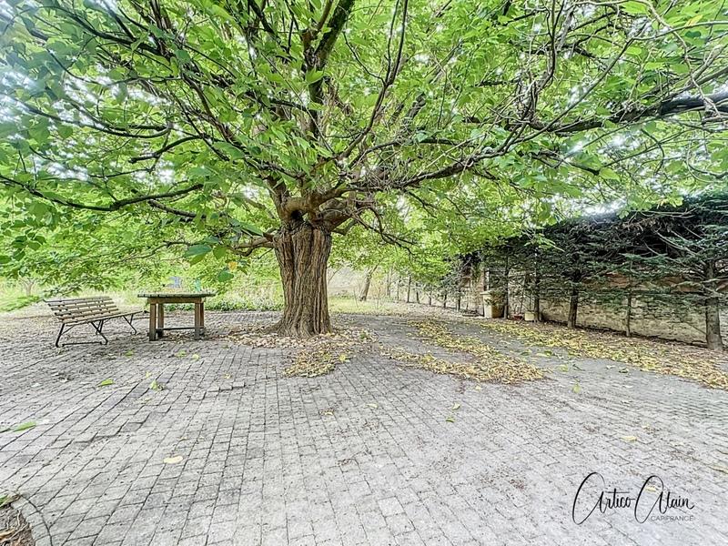 Maison bourgeoise - 213 m² - 8 pièces