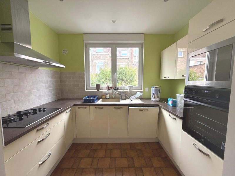 Maison - 151 m² - 5 pièces