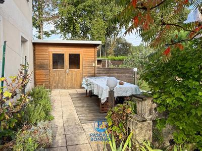 Maison - 140 m² - 5 pièces