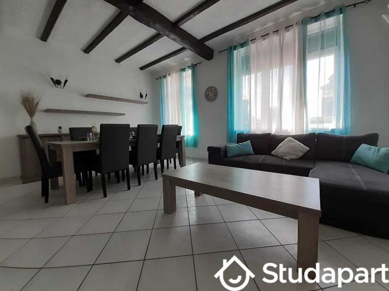 Chambre - 13 m² - 1 pièce