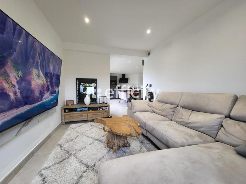 Appartement - 76 m² - 4 pièces