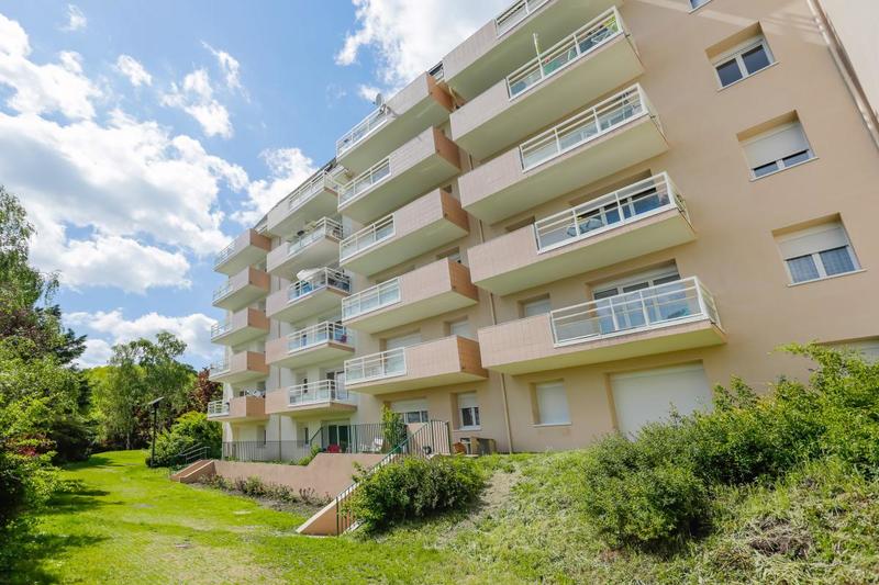 Appartement - 76 m² - 4 pièces