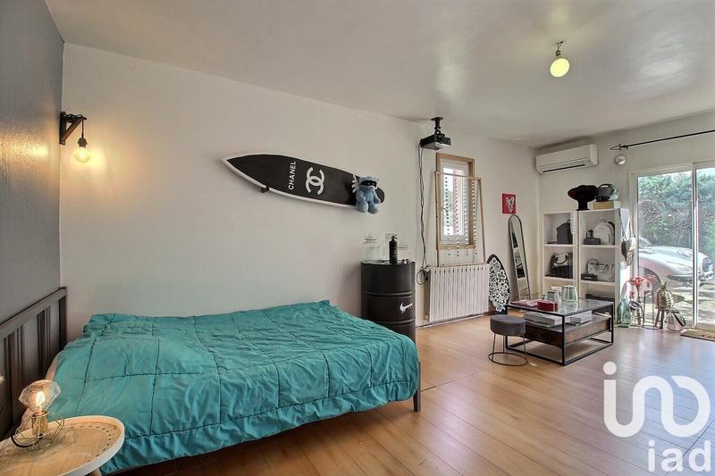 Maison - 195 m² - 7 pièces