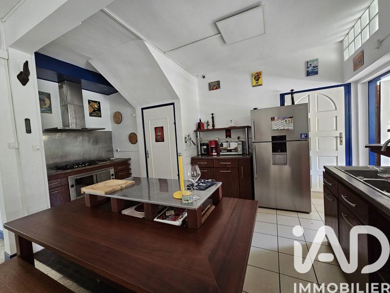 Maison - 174 m² - 7 pièces